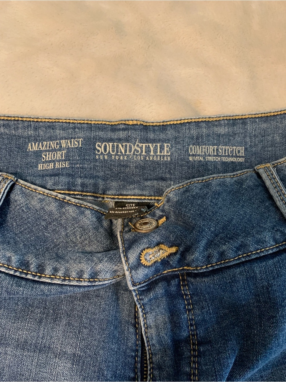 Women’s High-Rise Blue Jeans with Comfort Stretch Sound/Style